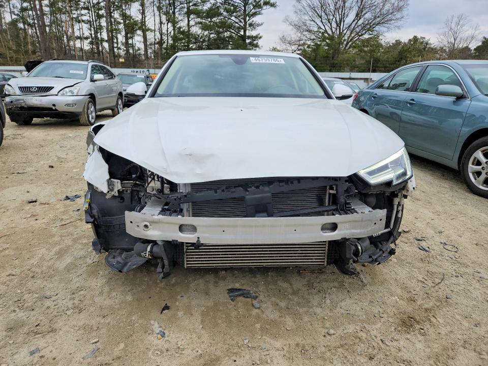 Продаж на аукціоні авто 2019 Audi A4, vin: WAUENAF45KA012761, номер лоту: 46759786
