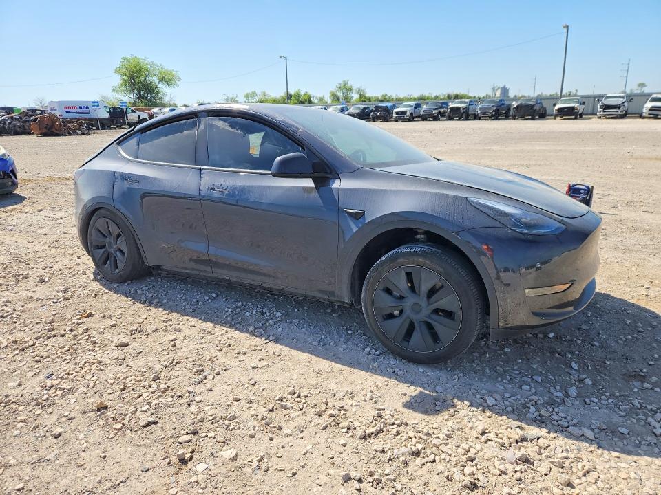 Продажа на аукционе авто 2024 Tesla Model Y, vin: 7SAYGDEE0RA305751, номер лота: 47265616