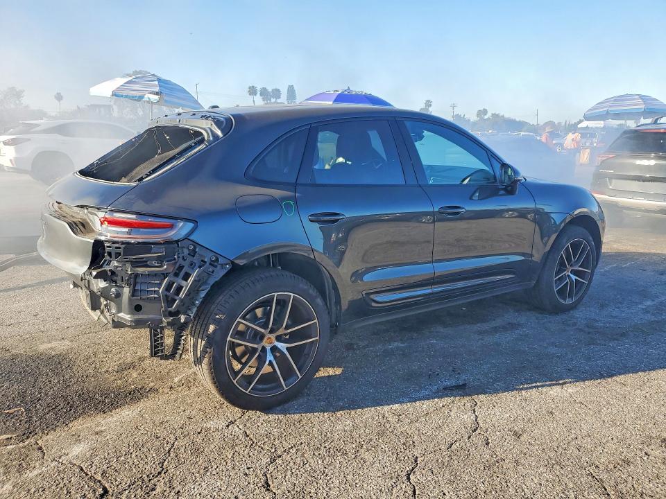 79793245 :رقم المزاد ، WP1AA2A58SLB10625 vin ، 2025 Porsche Macan مزاد بيع