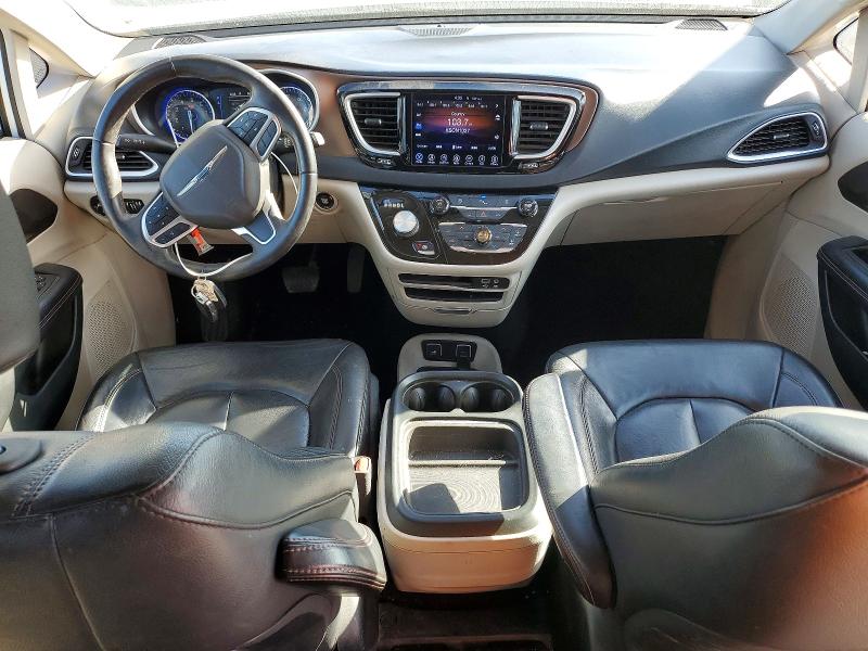 46366256 :رقم المزاد ، 2C4RC1BG8HR795007 vin ، 2017 Chrysler Pacifica مزاد بيع