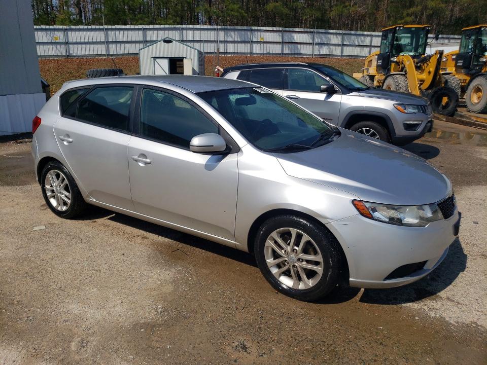 Продажа на аукционе авто 2011 Kia Forte5, vin: KNAFU5A26B5333298, номер лота: 46113646