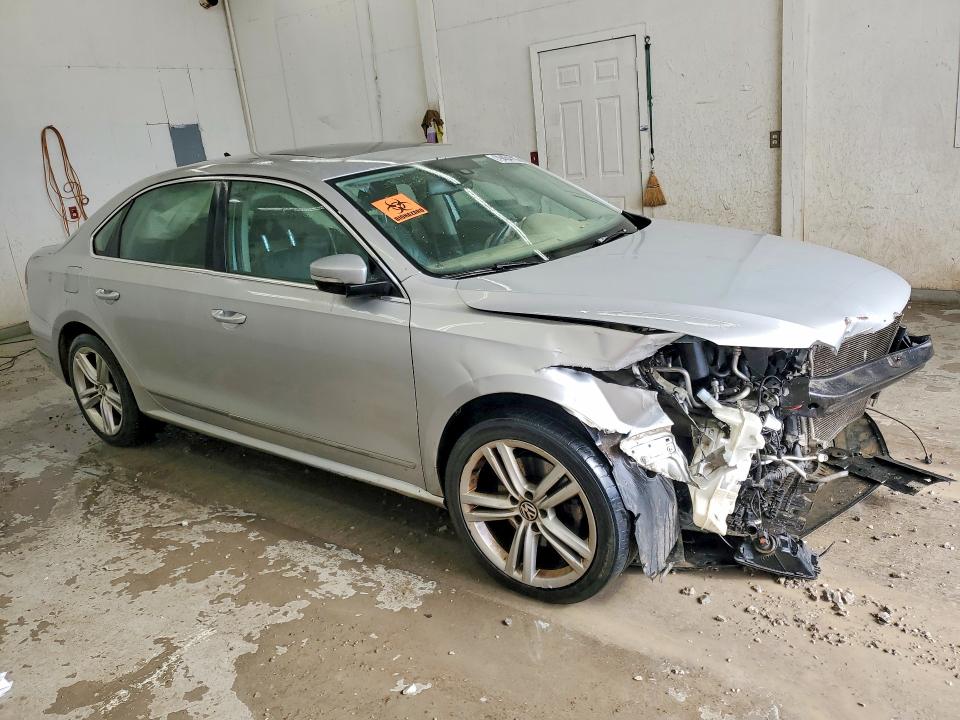 Продажа на аукционе авто 2014 Volkswagen Passat, vin: 1VWBN7A33EC085561, номер лота: 79454115