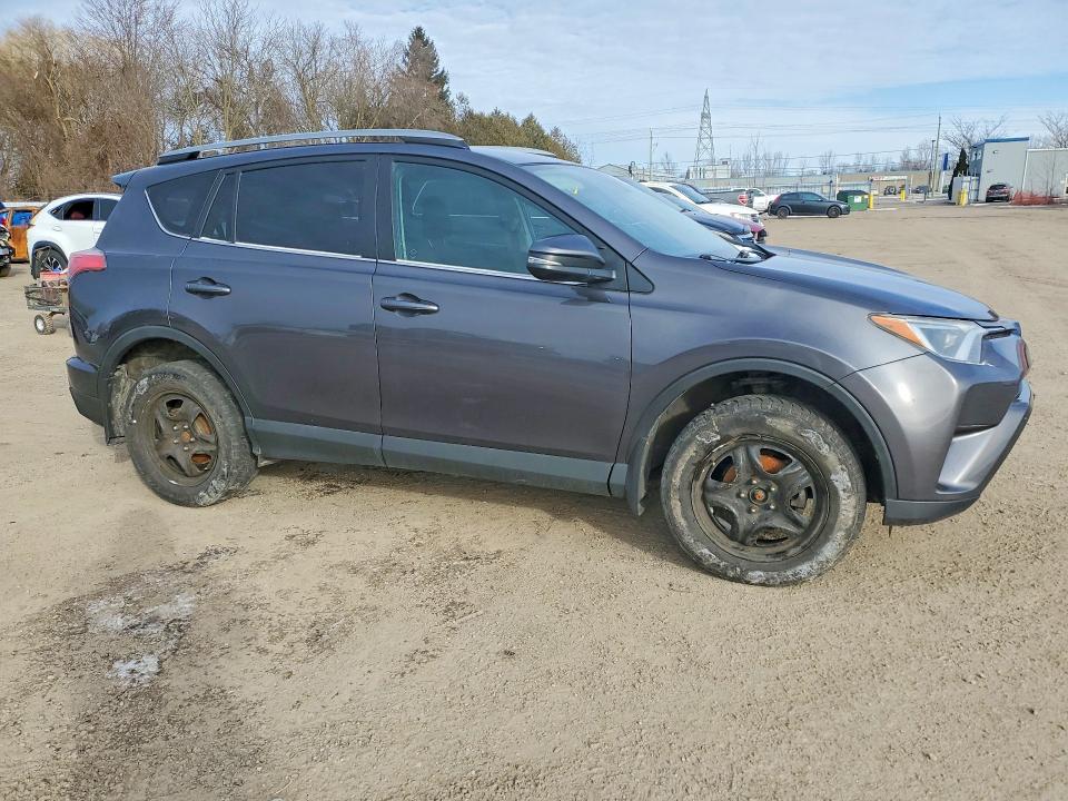 Продажа на аукционе авто 2017 Toyota Rav4, vin: 2T3ZFREV8HW343001, номер лота: 77743985