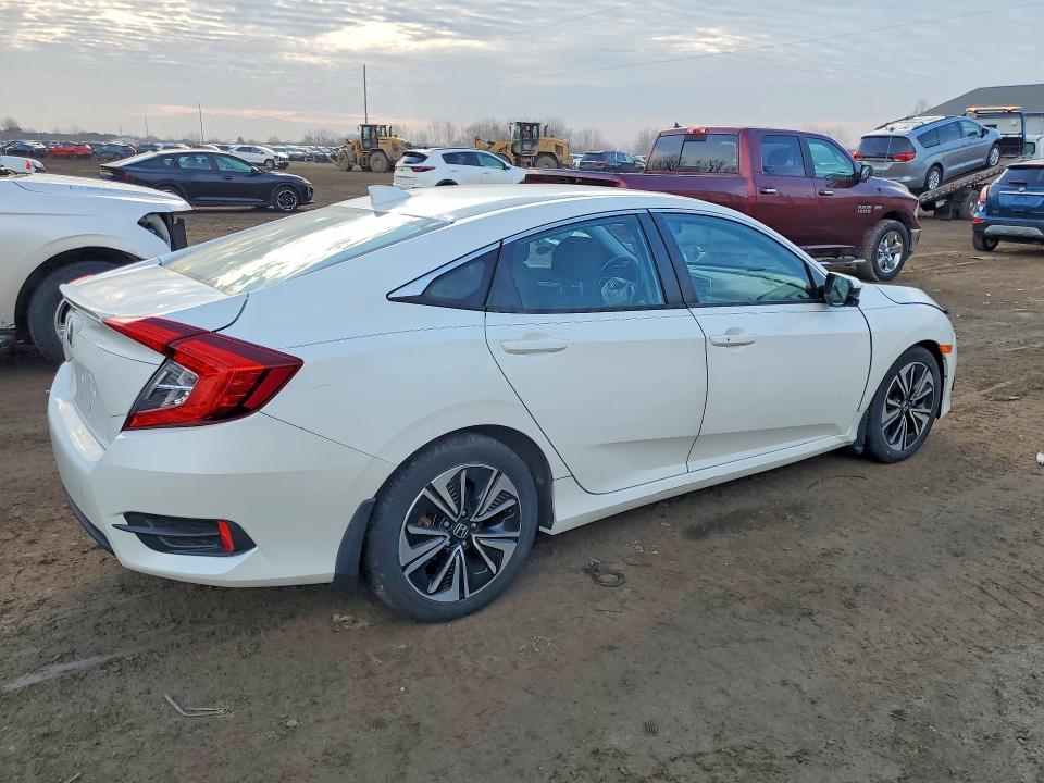 47160476 :رقم المزاد ، 19XFC1F35GE029214 vin ، 2016 Honda Civic مزاد بيع