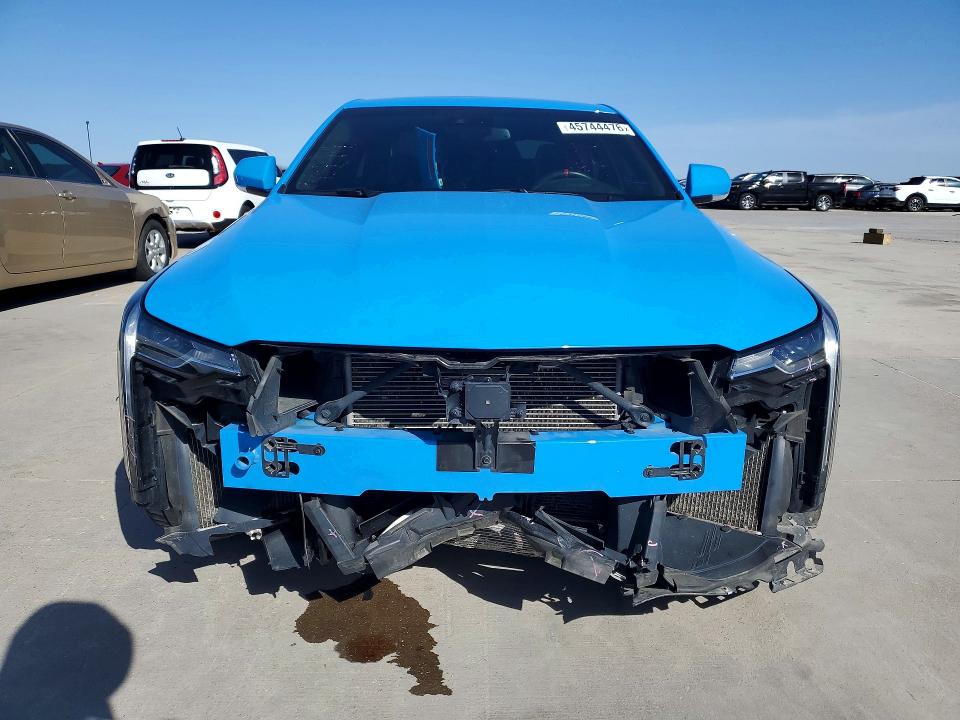 45744476 :رقم المزاد ، 1G6DL5RP0P0411045 vin ، 2023 Cadillac Ct4-v مزاد بيع