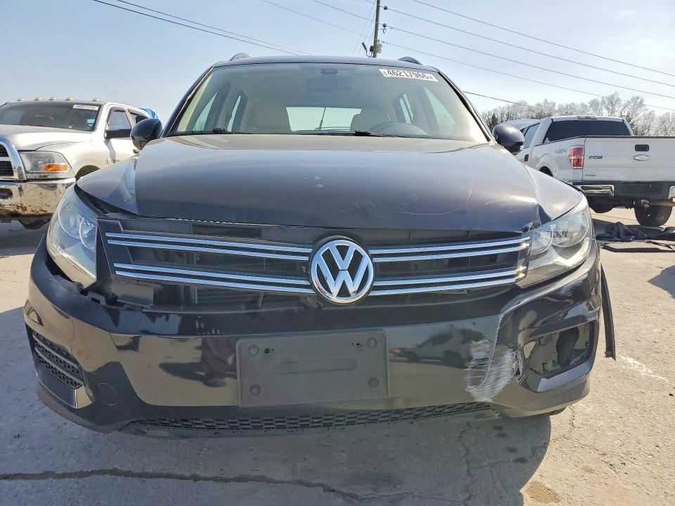 46217966 :رقم المزاد ، WVGBV7AX0GW588189 vin ، 2016 Volkswagen Tiguan مزاد بيع