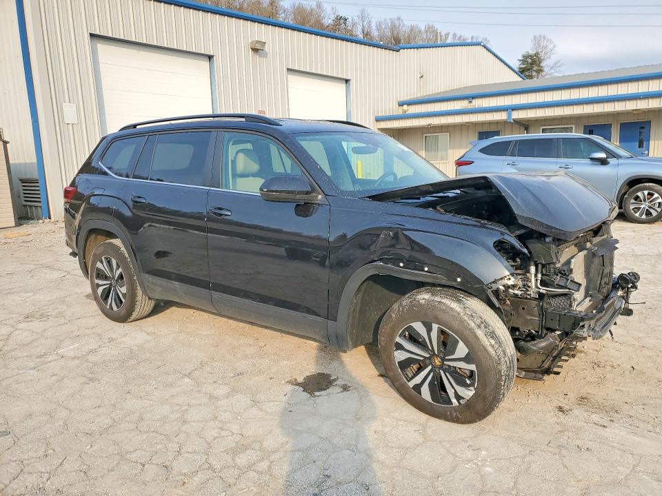 41661496 :رقم المزاد ، 1V2LR2CA1RC565354 vin ، 2024 Volkswagen Atlas مزاد بيع