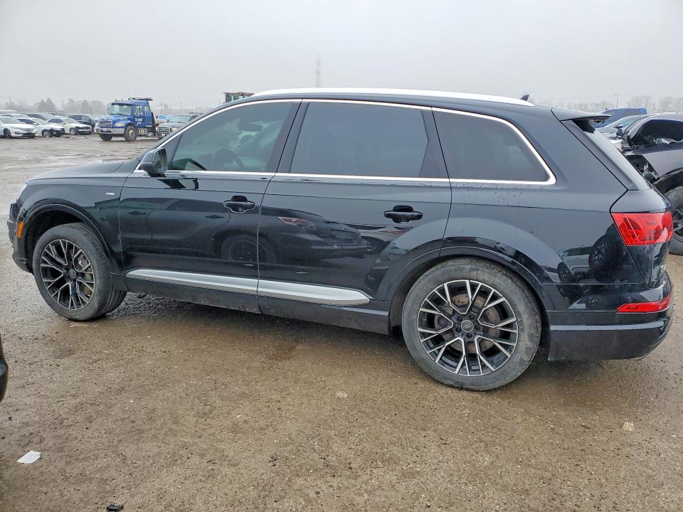 Продажа на аукционе авто 2017 Audi Q7, vin: WA1WAAF72HD042010, номер лота: 79424725