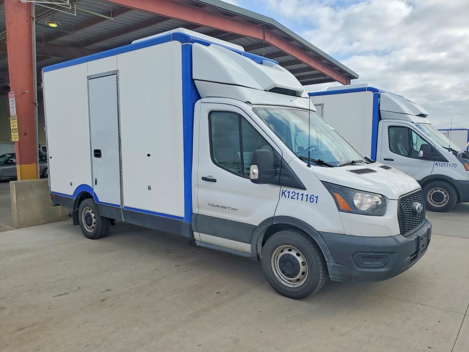 46948726 :رقم المزاد ، 1FDBW5Z8XMKA96433 vin ، 2021 Ford Transit مزاد بيع