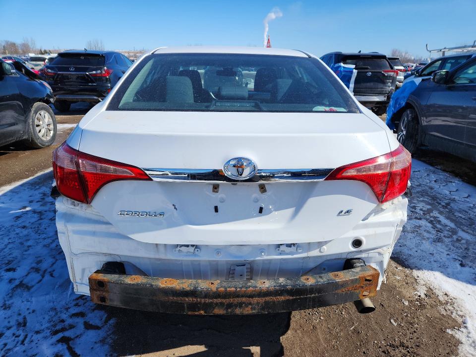 Продаж на аукціоні авто 2018 Toyota Corolla, vin: 2T1BURHE2JC088672, номер лоту: 78842865