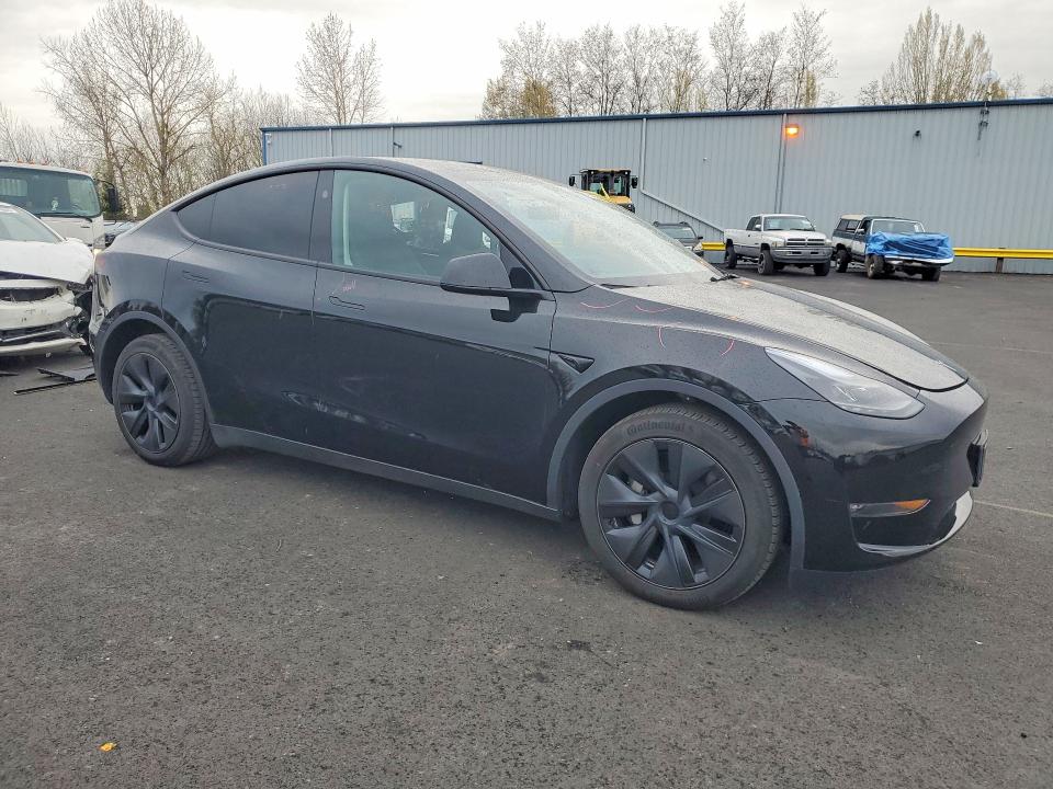 Продажа на аукционе авто 2025 Tesla Model Y, vin: 7SAYGDEE5SF242655, номер лота: 47648106