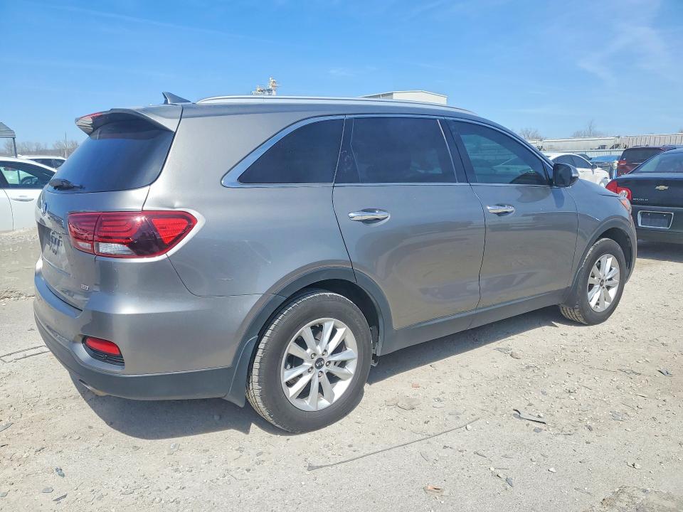 2019 Kia Sorento მანქანა იყიდება აუქციონზე, vin: 5XYPG4A35KG538152, აუქციონის ნომერი: 48057796