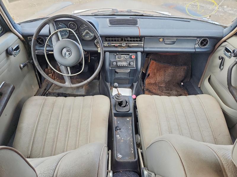 Продажа на аукционе авто 1971 Mercedes-benz 230, vin: 114015100304449, номер лота: 79418475