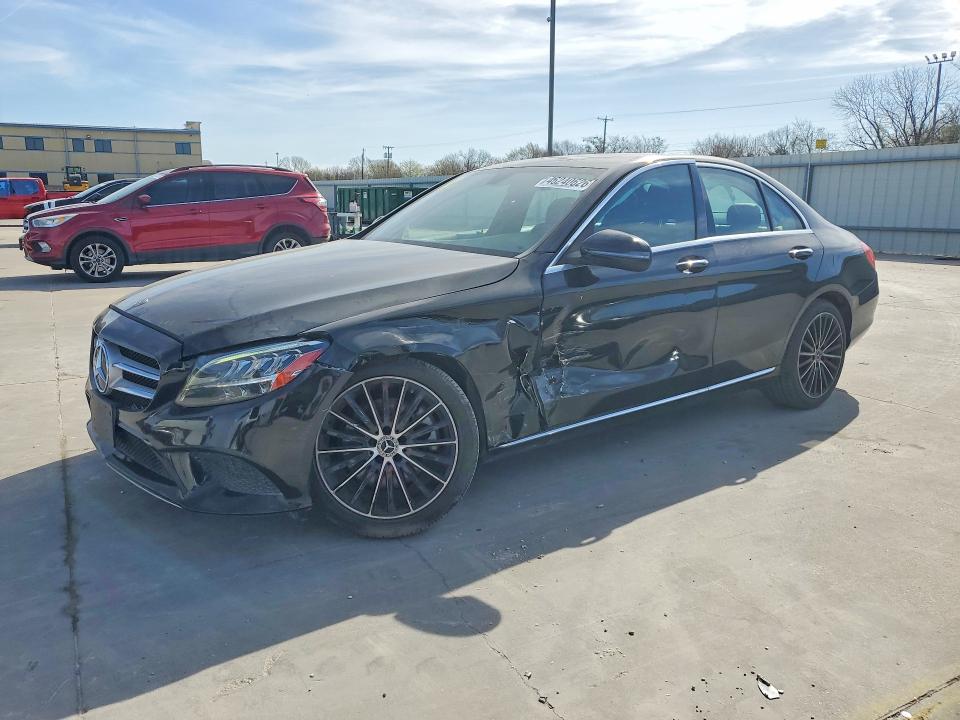 46240626 :رقم المزاد ، W1KWF8DB2MR637224 vin ، 2021 Mercedes-benz C مزاد بيع