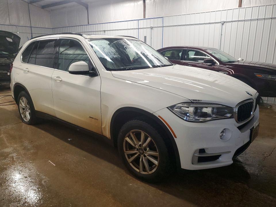 Продажа на аукционе авто 2015 Bmw X5, vin: 5UXKR0C52F0K55729, номер лота: 46521736