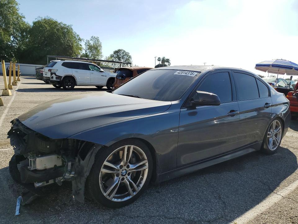 42014376 :رقم المزاد ، WBA3A9G56FNS66888 vin ، 2015 Bmw 335 مزاد بيع