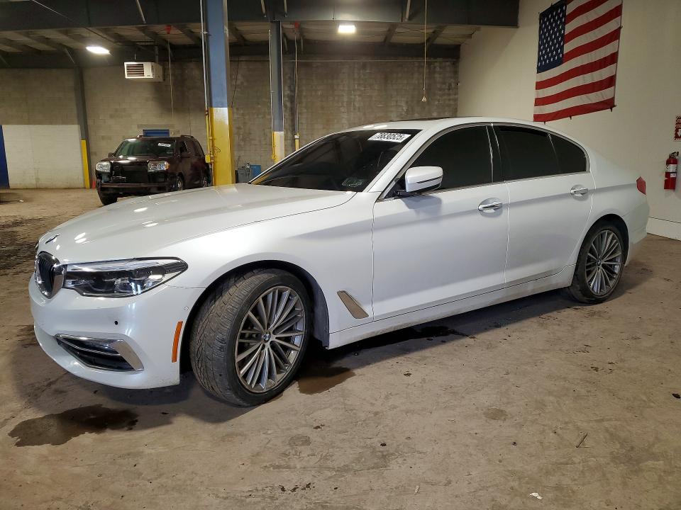 78830525 :رقم المزاد ، WBAJE7C32HG889338 vin ، 2017 Bmw 540 مزاد بيع