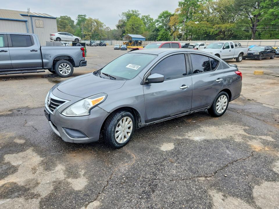 2018 Nissan Versa მანქანა იყიდება აუქციონზე, vin: 3N1CN7AP9JL815453, აუქციონის ნომერი: 47338276