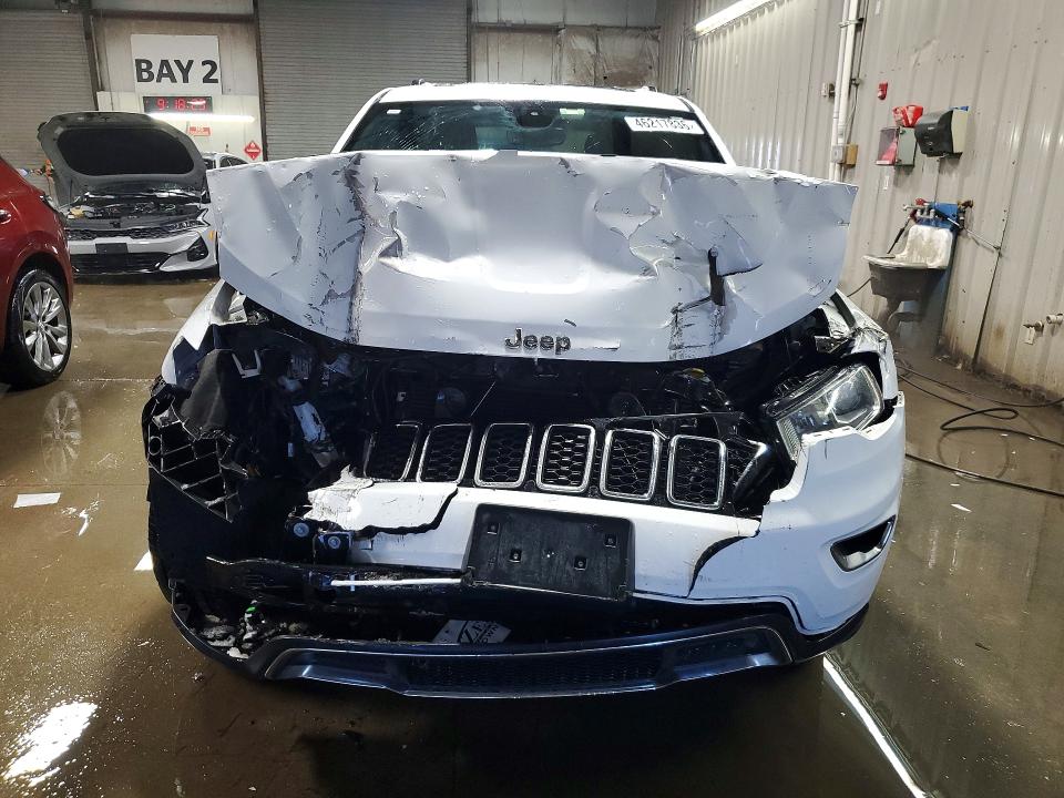 2020 Jeep Grand Cherokee მანქანა იყიდება აუქციონზე, vin: 1C4RJFBGXLC425357, აუქციონის ნომერი: 46217836