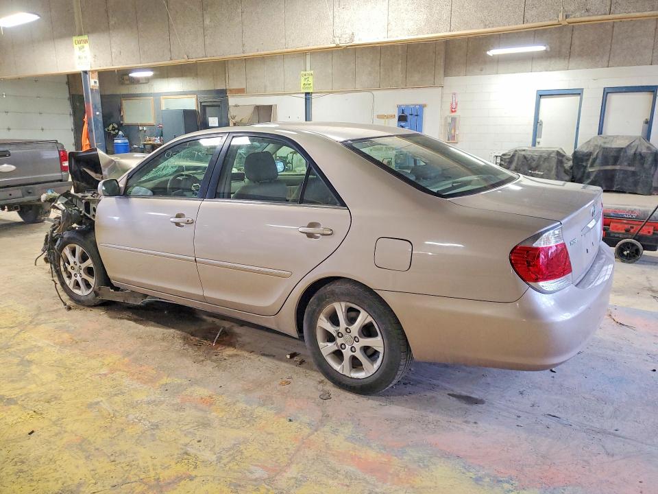 2005 Toyota Camry მანქანა იყიდება აუქციონზე, vin: 4T1BE32K85U981278, აუქციონის ნომერი: 46667856