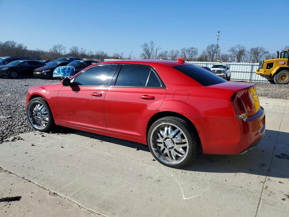 Продажа на аукционе авто 2015 Chrysler 300, vin: 2C3CCAGG2FH927880, номер лота: 42049616