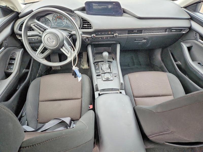 2021 Mazda 3 მანქანა იყიდება აუქციონზე, vin: JM1BPAA7XM1333232, აუქციონის ნომერი: 47292936