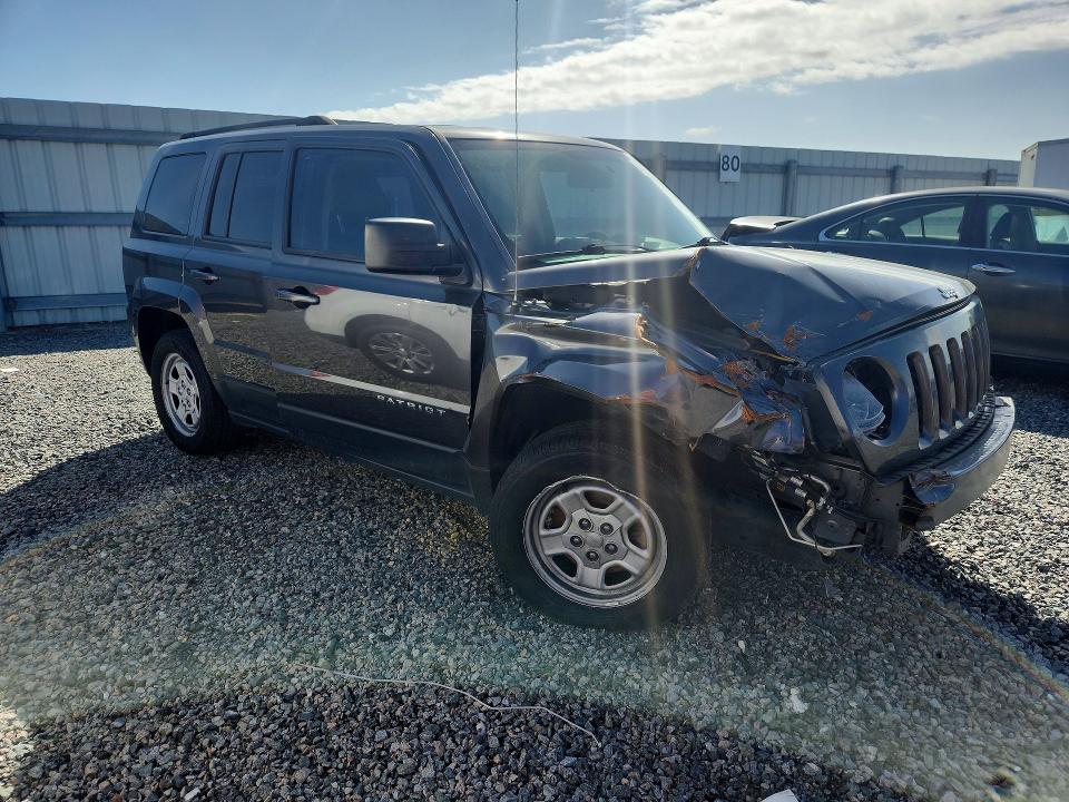 46110466 :رقم المزاد ، 1C4NJPBB7FD110541 vin ، 2015 Jeep Patriot مزاد بيع