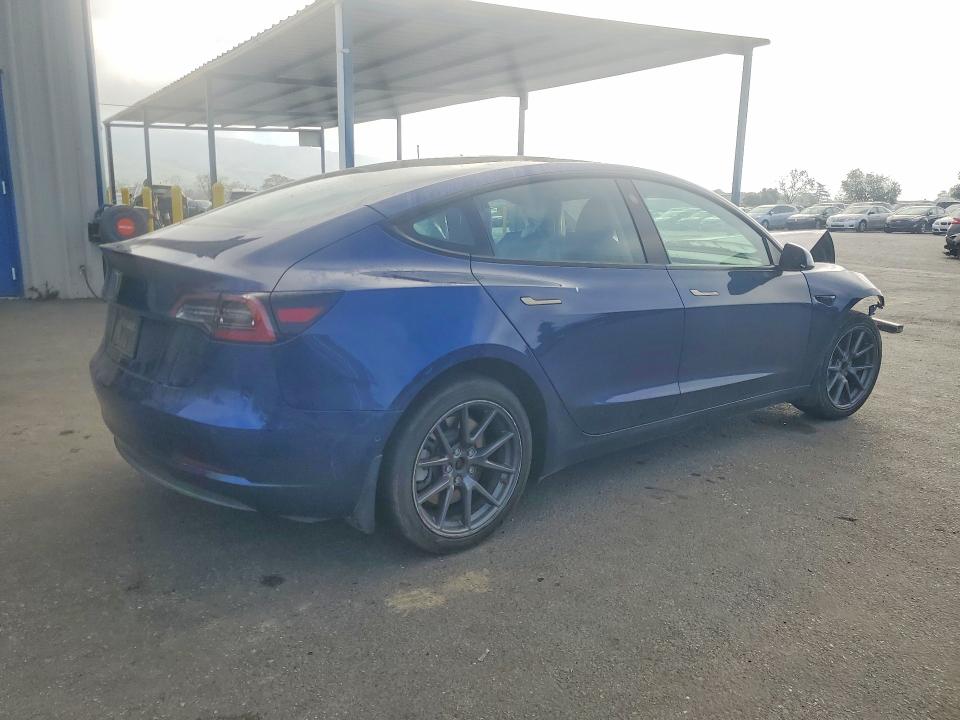 Продажа на аукционе авто 2021 Tesla Model 3, vin: 5YJ3E1EA0MF092322, номер лота: 79961135