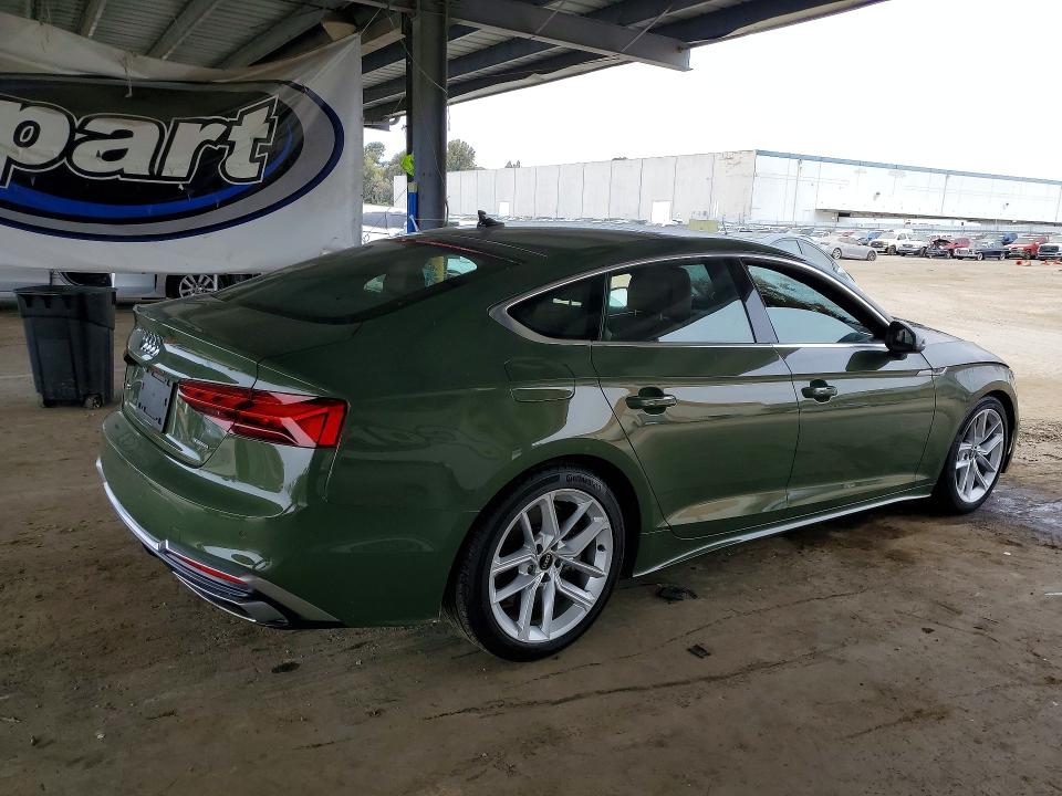 2024 Audi A5 მანქანა იყიდება აუქციონზე, vin: WAUFACF53RA021604, აუქციონის ნომერი: 47909026