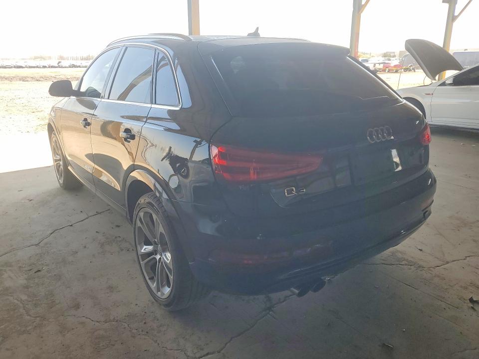 2015 Audi Q3 მანქანა იყიდება აუქციონზე, vin: WA1BFCFS4FR011700, აუქციონის ნომერი: 47931626