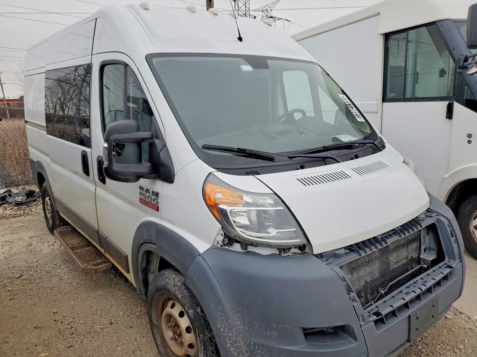 73921105 :رقم المزاد ، 3C6TRVBG3FE520081 vin ، 2015 Ram Promaster 1500 مزاد بيع