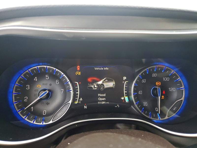 47691086 :رقم المزاد ، 2C4RC1EGXHR743700 vin ، 2017 Chrysler Pacifica مزاد بيع