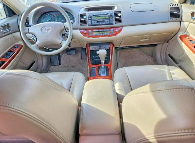 47107016 :رقم المزاد ، 4T1BE30K93U209209 vin ، 2003 Toyota Camry مزاد بيع