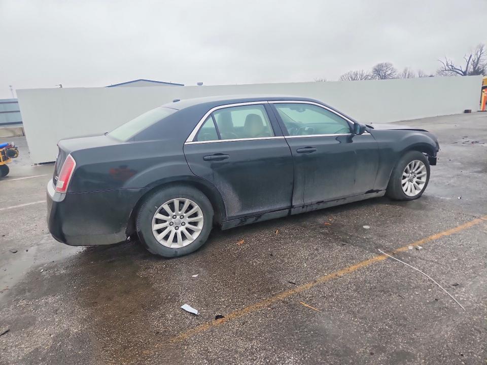 2013 Chrysler 300 მანქანა იყიდება აუქციონზე, vin: 2C3CCAAG0DH627079, აუქციონის ნომერი: 79013895
