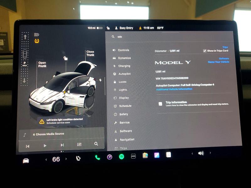 Продажа на аукционе авто 2026 Tesla Model Y, vin: 7SAYGDED4TA598200, номер лота: 46194536
