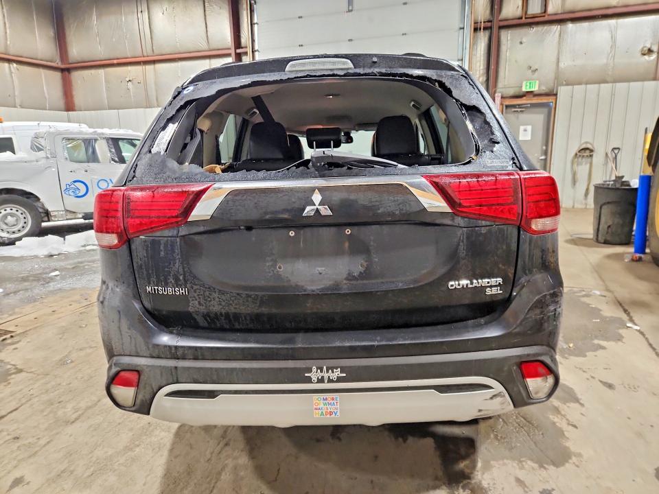 79407155 :رقم المزاد ، JA4AZ3A30KZ041483 vin ، 2019 Mitsubishi Outlander مزاد بيع