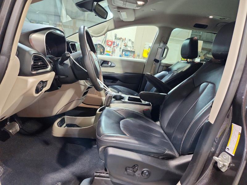 46522256 :رقم المزاد ، 2C4RC1BG5PR553127 vin ، 2023 Chrysler Pacifica مزاد بيع