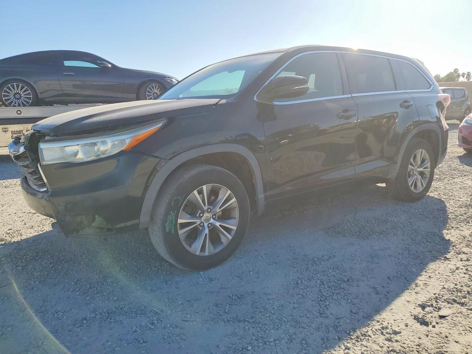 Продажа на аукционе авто 2015 Toyota Highlander, vin: 5TDZKRFH4FS107934, номер лота: 41638676