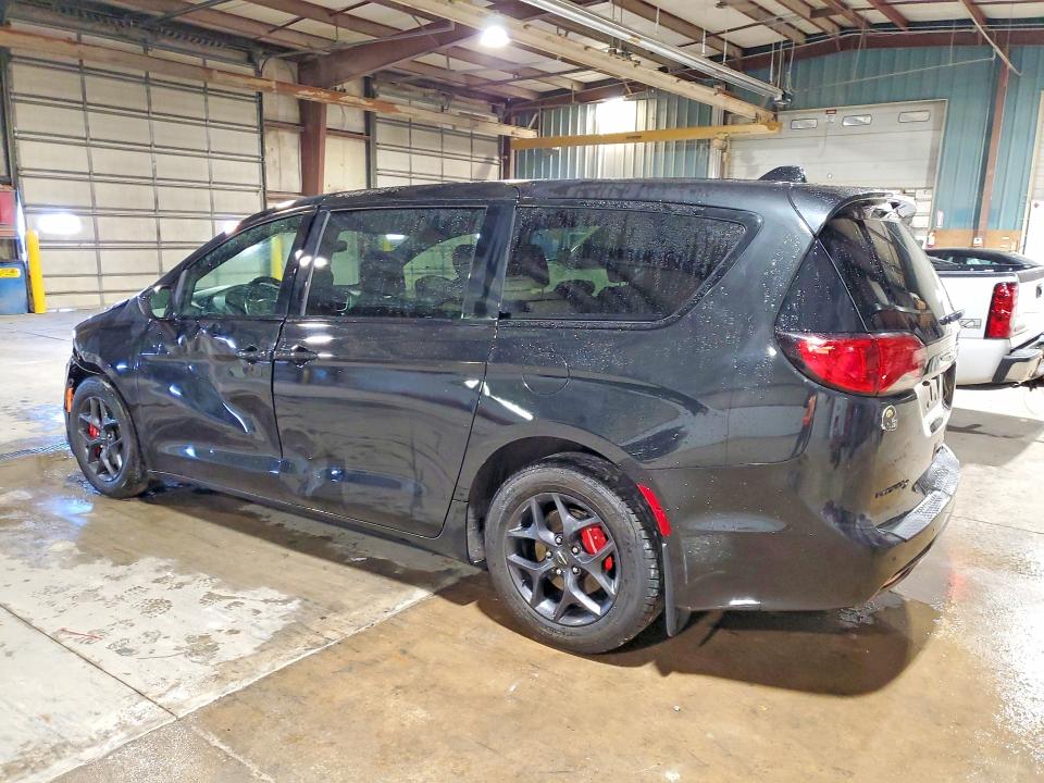 46653916 :رقم المزاد ، 2C4RC1FG3LR100421 vin ، 2020 Chrysler Pacifica مزاد بيع
