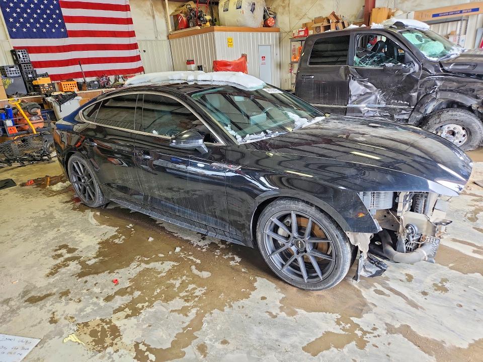 46199426 :رقم المزاد ، WAUENCF55JA046024 vin ، 2018 Audi A5 مزاد بيع