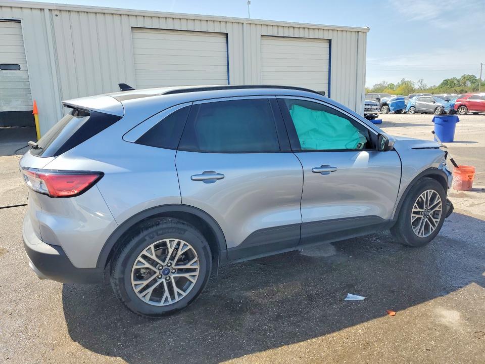 47361886 :رقم المزاد ، 1FMCU0H60NUB41558 vin ، 2022 Ford Escape مزاد بيع