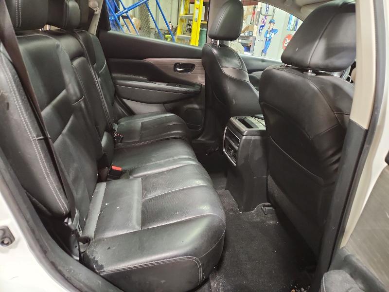 46061806 :رقم المزاد ، 5N1AZ2MH7HN194509 vin ، 2017 Nissan Murano مزاد بيع