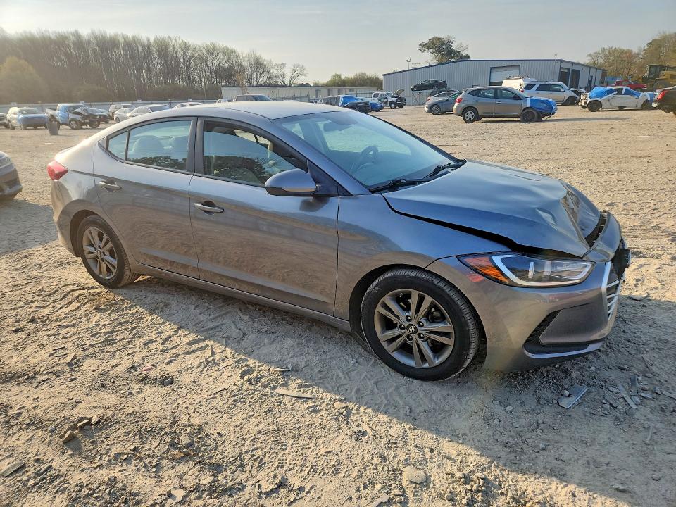 47382226 :رقم المزاد ، 5NPD84LF0JH240638 vin ، 2018 Hyundai Elantra مزاد بيع