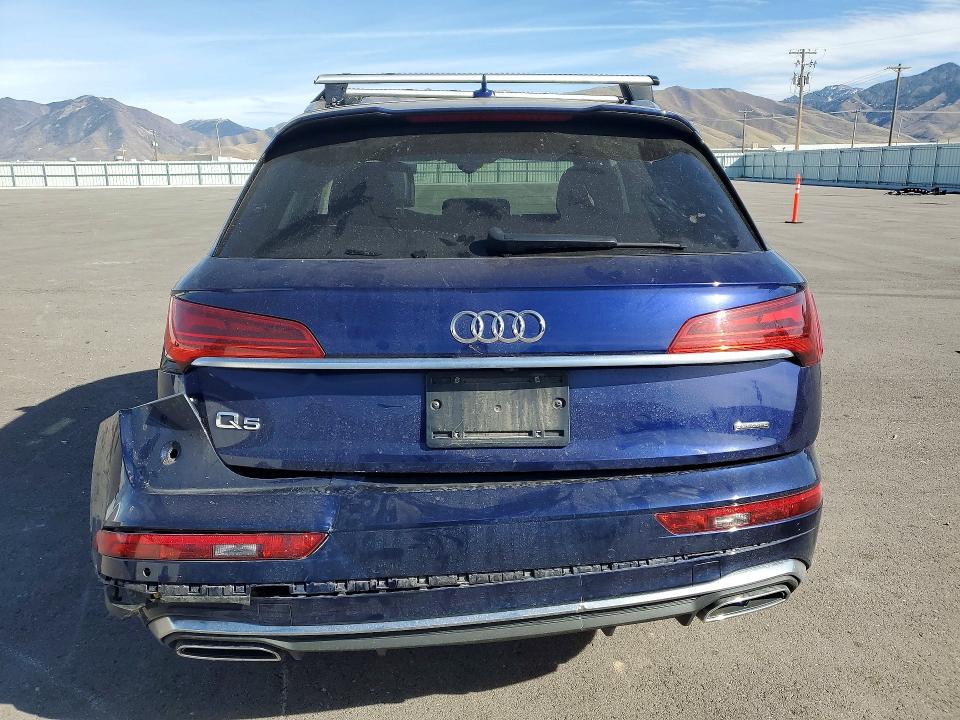 Продаж на аукціоні авто 2022 Audi Q5, vin: WA1EAAFYXN2122375, номер лоту: 46713126
