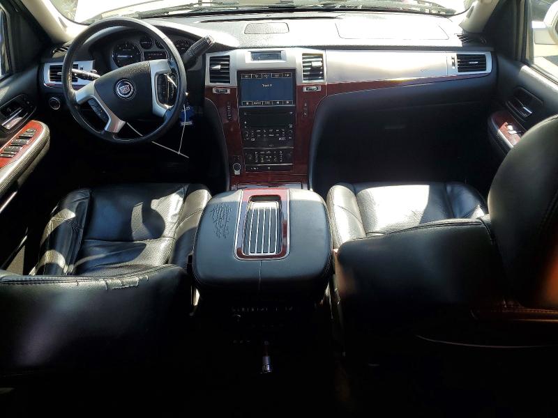 2008 Cadillac Escalade მანქანა იყიდება აუქციონზე, vin: 1GYFC66898R180582, აუქციონის ნომერი: 42021996
