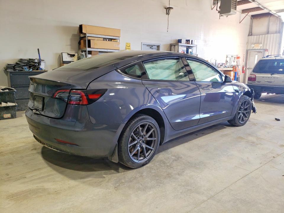 2023 Tesla Model 3 მანქანა იყიდება აუქციონზე, vin: 5YJ3E1EA4PF705739, აუქციონის ნომერი: 79894615
