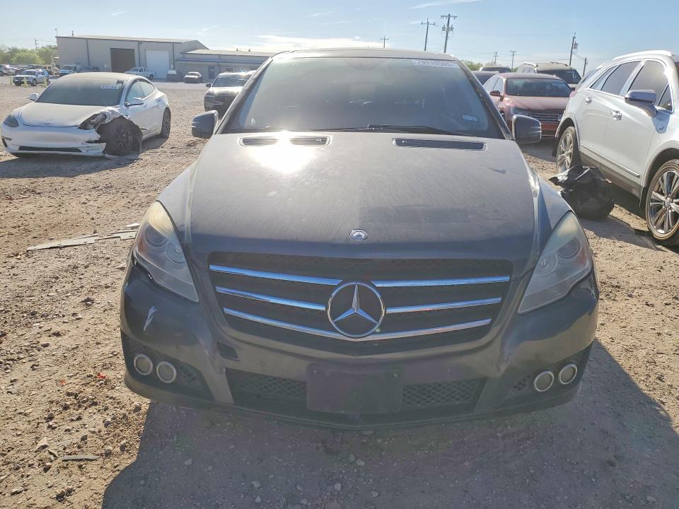 2011 Mercedes-benz R350 R Cla მანქანა იყიდება აუქციონზე, vin: 4JGCB6FE3BA114306, აუქციონის ნომერი: 79918585