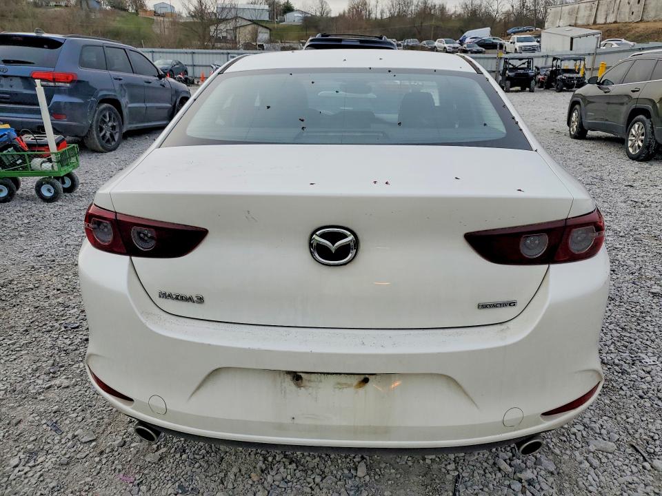 46153996 :رقم المزاد ، JM1BPACL1L1171886 vin ، 2020 Mazda 3 مزاد بيع