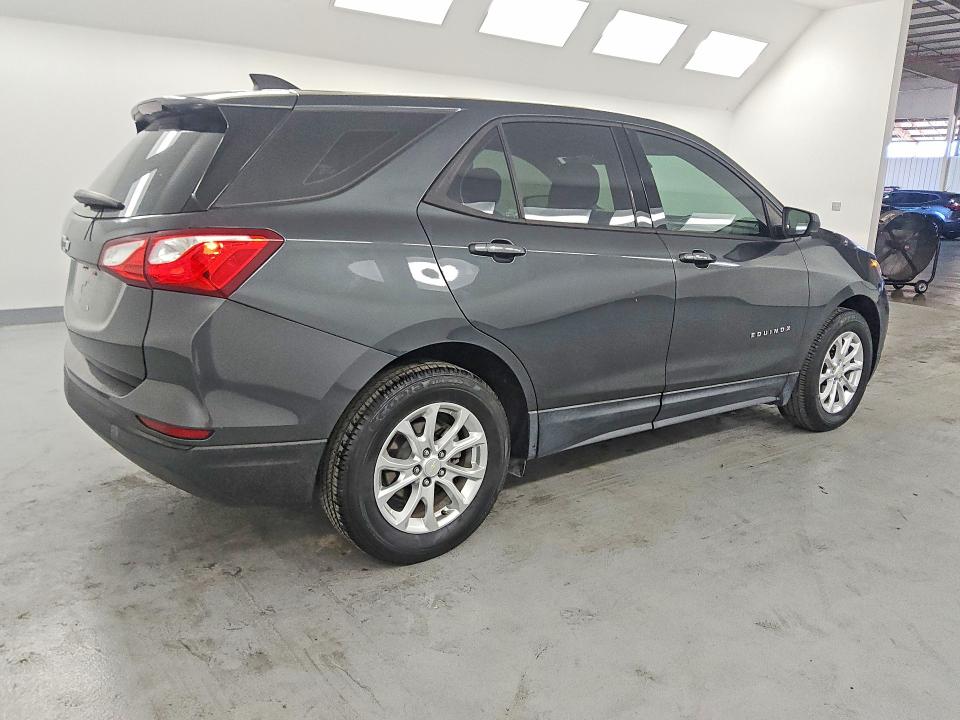 Продажа на аукционе авто 2019 Chevrolet Equinox, vin: 3GNAXHEV9KS617144, номер лота: 54917096
