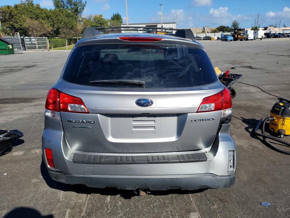 Продажа на аукционе авто 2010 Subaru Outback, vin: 4S4BRBCC4A3368502, номер лота: 45619636